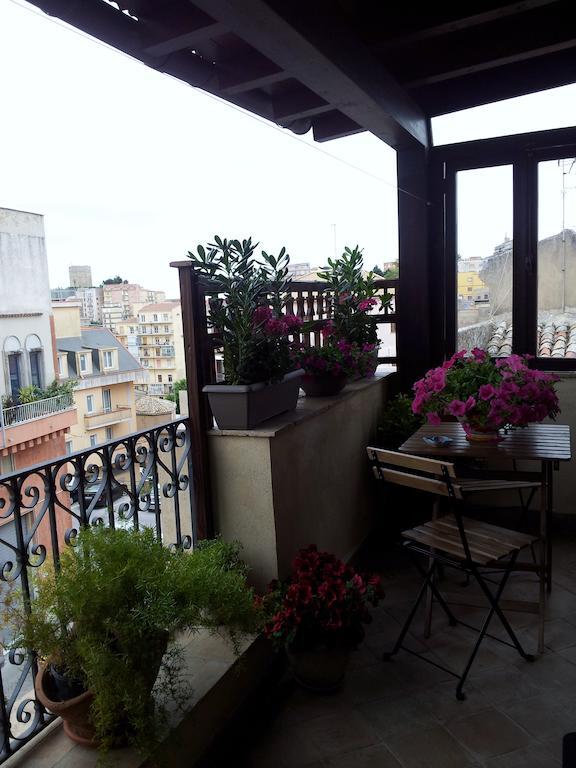 Antica Dimora Historic Building Bed and Breakfast Enna Buitenkant foto